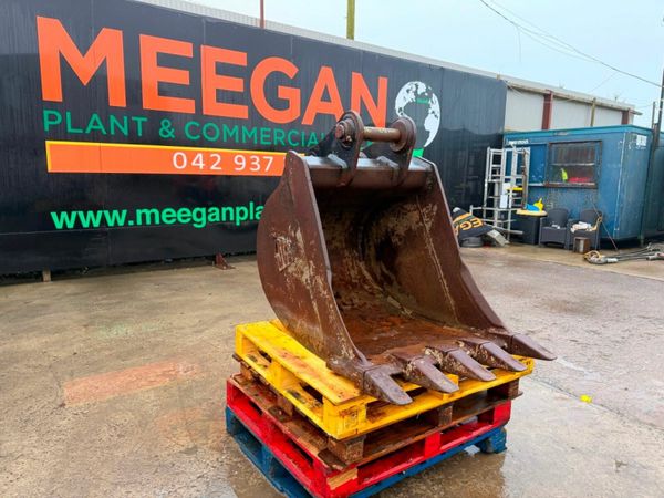 36" JCB DIGGING BUCKET 13 TON .....65MM....758P 377223265