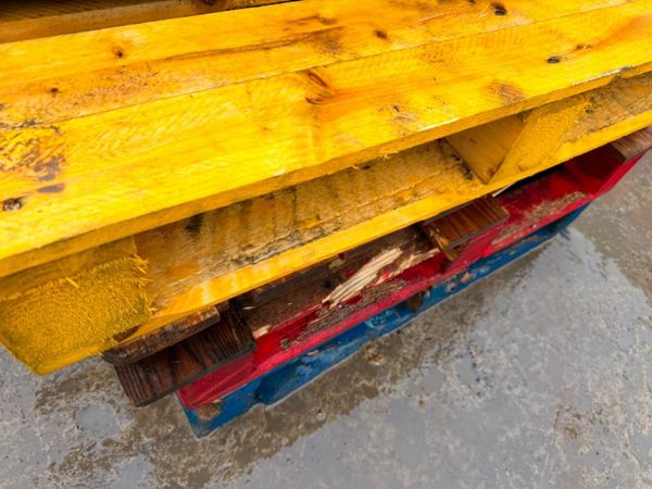 36" JCB DIGGING BUCKET 13 TON .....65MM....758P 377223272