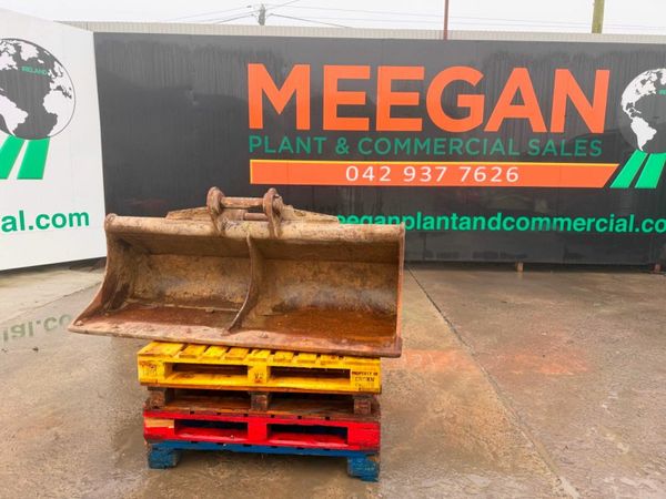 72" GRADING BCUKET 13 TON .... 65MM .....712-1P 377223208