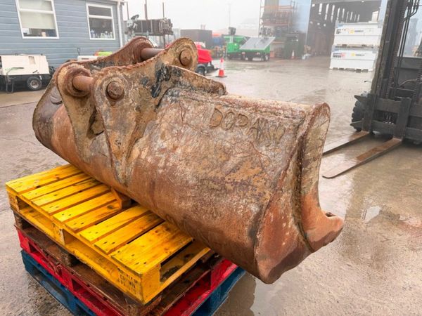 72" GRADING BCUKET 13 TON .... 65MM .....712-1P 377223221