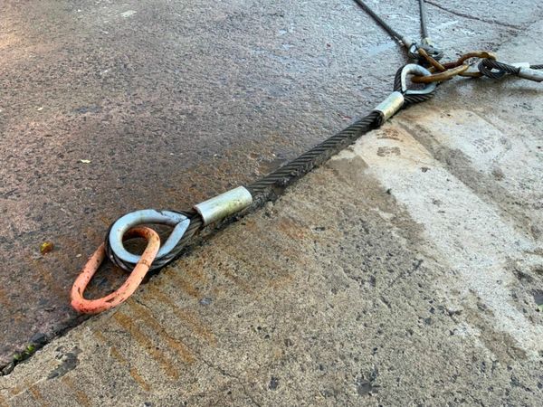 4 LEG WIRE ROPE LIFTING SLINGS. 377223313