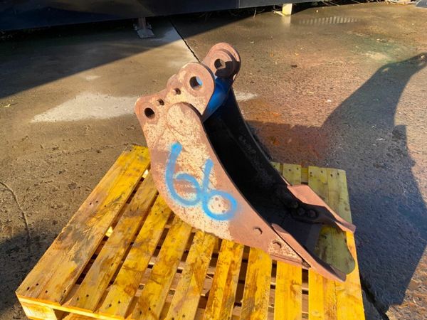 12" DIGGING BUCKET.....45mm PINS........66. 377223338