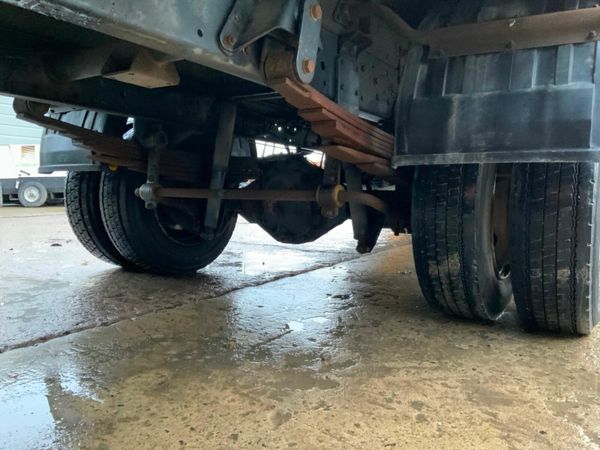 Iveco Eurocargo 7.5 TONNE AUTOMATIC     22ft DROPS 377223585