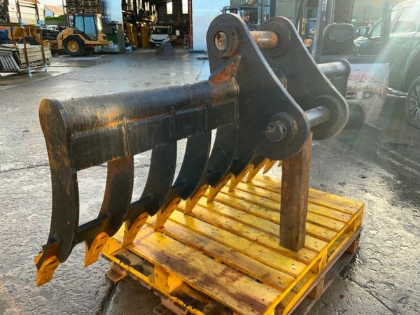 UNUSED 84" STONE / LAND RAKE.....80mm PINS...1582. 377223537