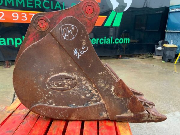 24" STRICKLAND BUCKET.....65mm PINS......#265. 377223791