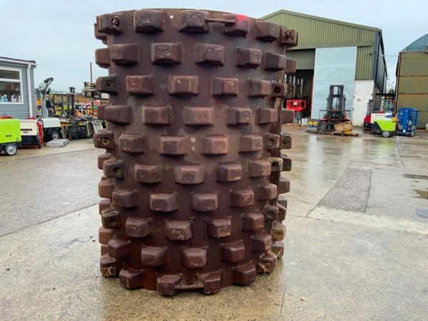 SHEEPSFOOT / PAD FOOT ROLLER SHELL KIT....418. 377223863