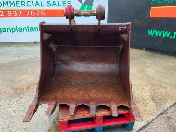 54" DIGGING BUCKET.....80mm PINS.........357F 377223810
