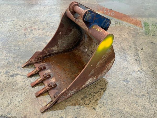 30" DIGGING BUCKET.....60mm PINS.......1600. 377223981