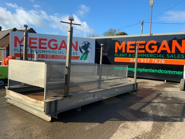 3.0t LOADING DECK / SLIDING GANTRY.......1415 377224048