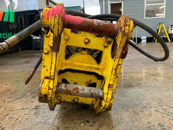 DEMOLITION PULVERISER........65mm PINS......222F 377224015