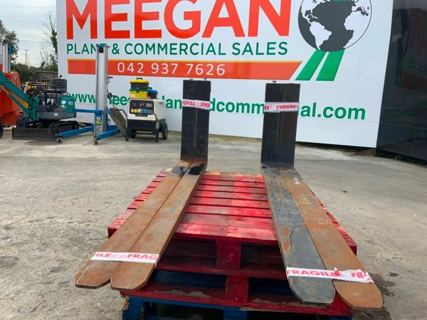 UNUSED 72" x 20" CARRIAGE SLIDING FORKS...4561. 377224368