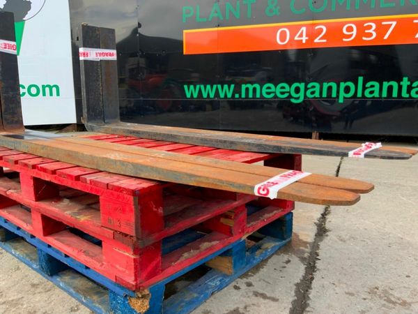 UNUSED 72" x 20" CARRIAGE SLIDING FORKS...4561. 377224370