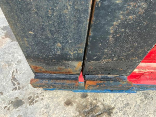 UNUSED 72" x 20" CARRIAGE SLIDING FORKS...4561. 377224373