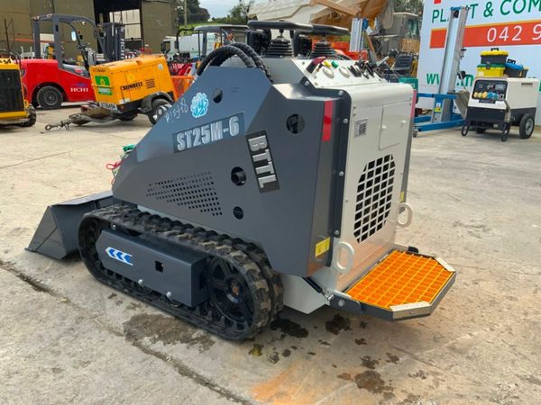 TOFT ST25m MINI SKID STEER LOADER......1548. 377224458