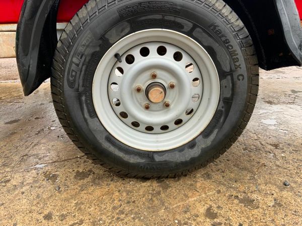 950lts SINGLE AXLE WATER BOWSER.....1037 377224430