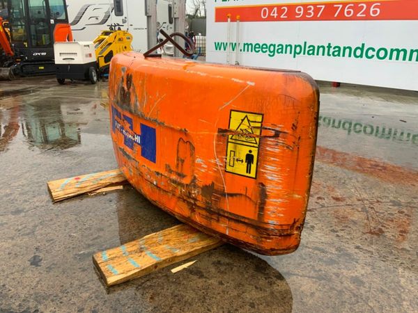 HITACHI EX 135 COUNTER WEIGHT / BALLAST. 377224538