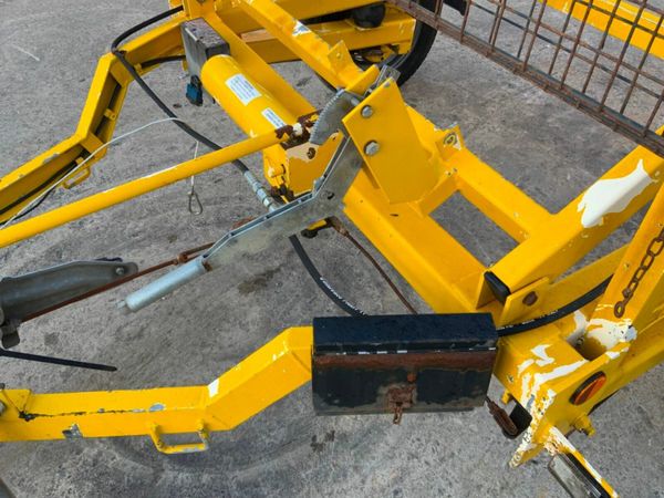 SEB INTERNATIONAL  CABLE TRAILER..........0909. 377224674