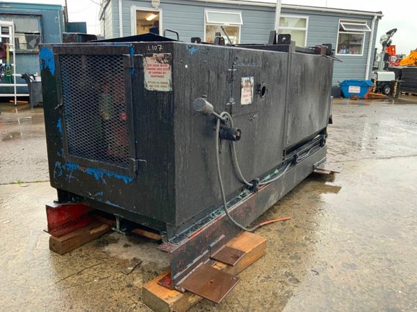 BITUMEN / PITCH BURNER MIXER / DISPENSER.....107 377224761