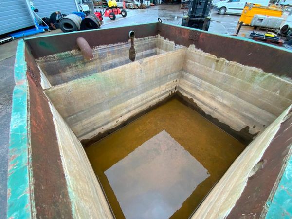 4500lts SILT RETENTION / FILTRATION TANK.......488 377224779