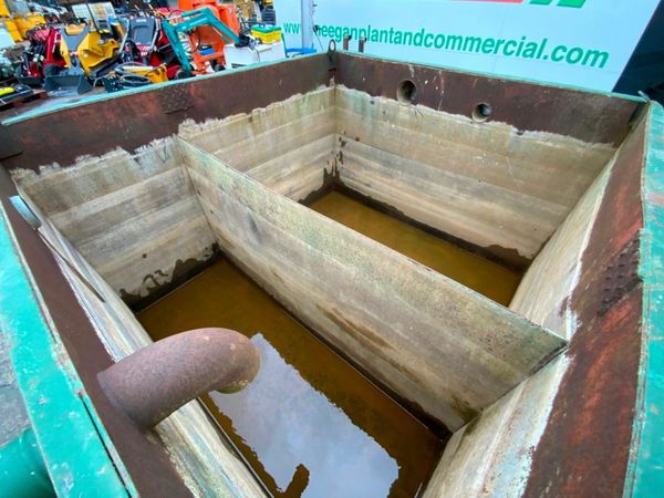 4500lts SILT RETENTION / FILTRATION TANK.......488 377224781