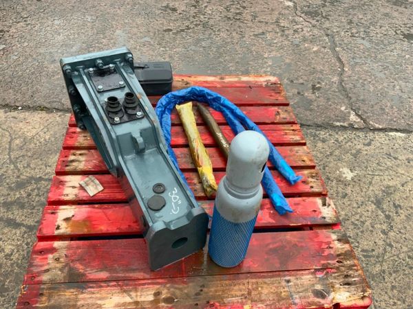 UNUSED SAILING 40 HYDRAULIC BREAKER...1783. 377225031