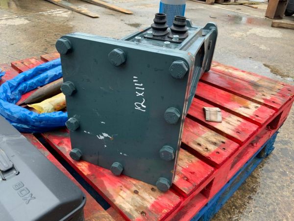 UNUSED SAILING 40 HYDRAULIC BREAKER...1783. 377225032