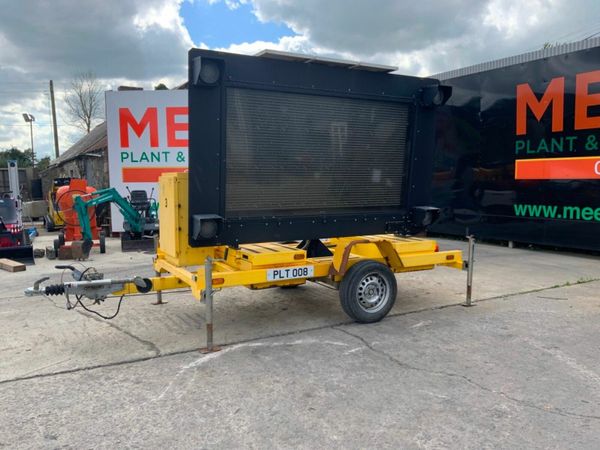 LED DISPLAY SCREEN / ADVERTISING TRAILER..38w 377225255