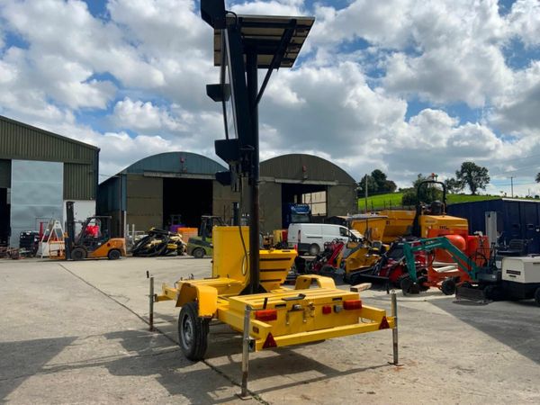 LED DISPLAY SCREEN / ADVERTISING TRAILER..38w 377225262