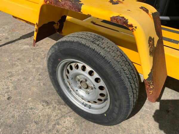 LED DISPLAY SCREEN / ADVERTISING TRAILER..38w 377225269