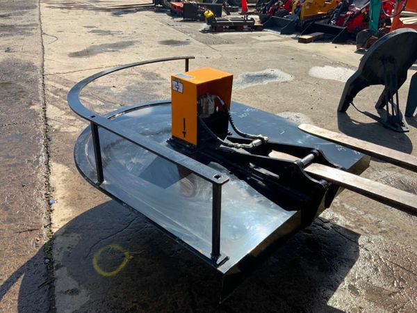 MINI DIGGER FLAIL TOPPER....30mm PINS....328w. 377225363