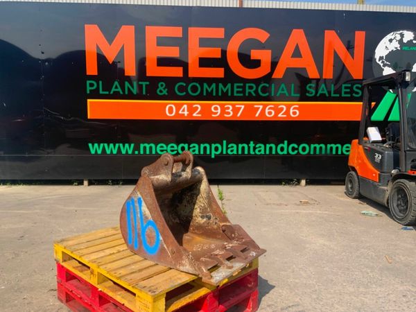 24" DIGGING BUCKET.....45mm PINS.......116. 377225421