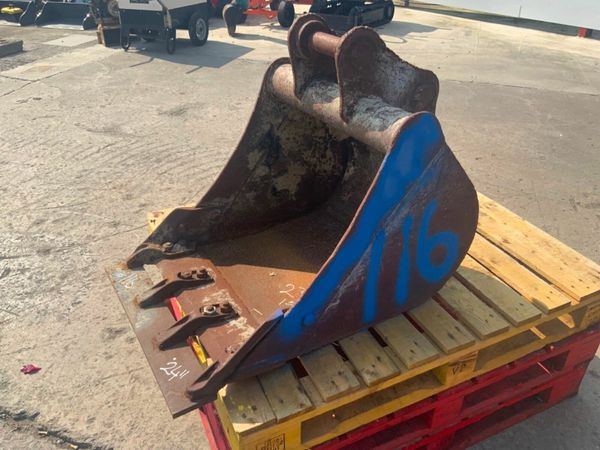 24" DIGGING BUCKET.....45mm PINS.......116. 377225426