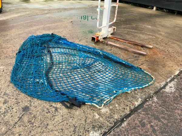 2200 kgs CRANE FORK ATTACHMENT...212-2 377225750