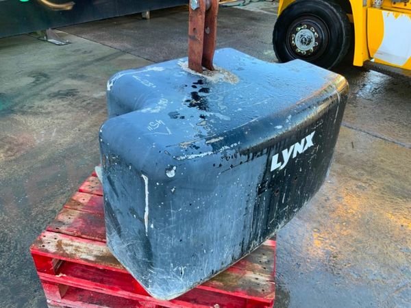 LYNX WEIGHT BLOCK........3 POINT LINKAGE........#1 377225791