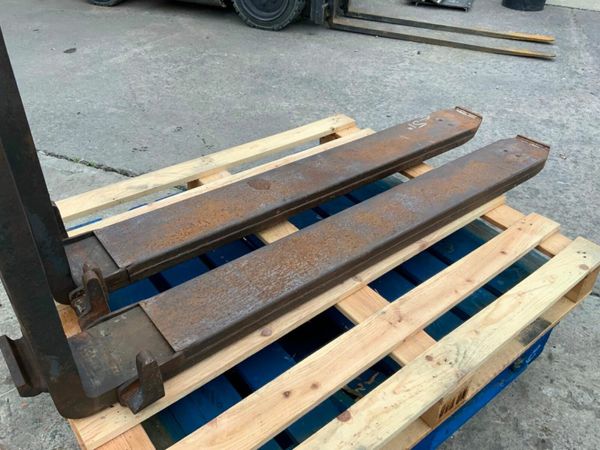 HYDRAULIC EXTENDING FORKS...20" CARRIAGE..4160. 377225847