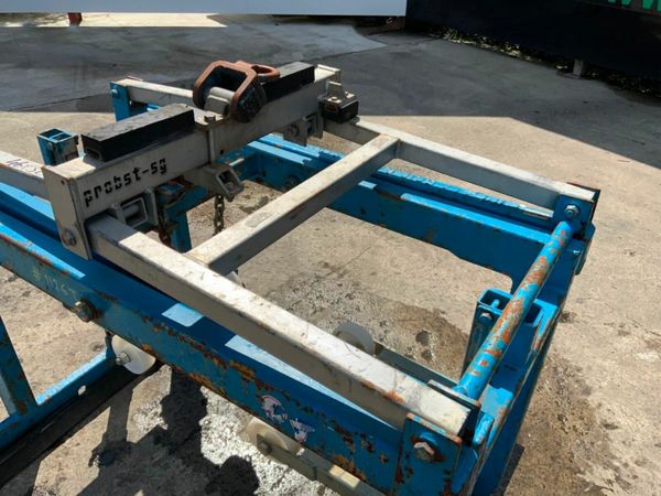 PROBST Sg MANUAL BLOCK / BRICK GRAB......1126t 377225888