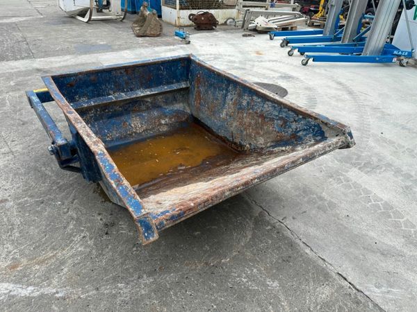 TIPPING BOAT SKIP.....4398-2 377226052