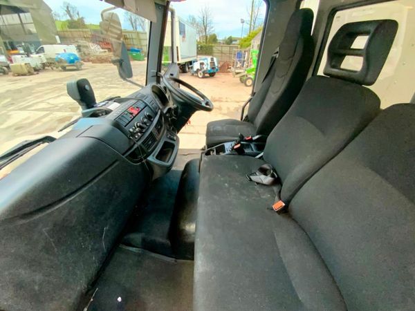 Iveco Eurocargo 7500kg EURO6 DEMOUNTABLE BOX BODY. 377226059