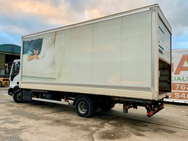 Iveco Eurocargo 7500kg EURO6 DEMOUNTABLE BOX BODY. 377226066