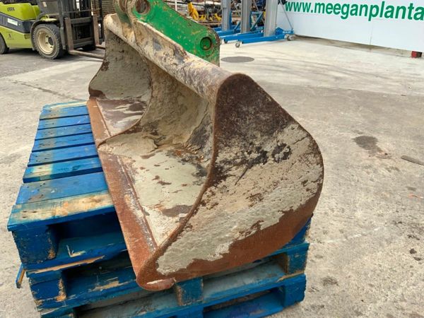 60" STRICKLAND GRADING BUCKET...45mm PINS..689-2 377226037