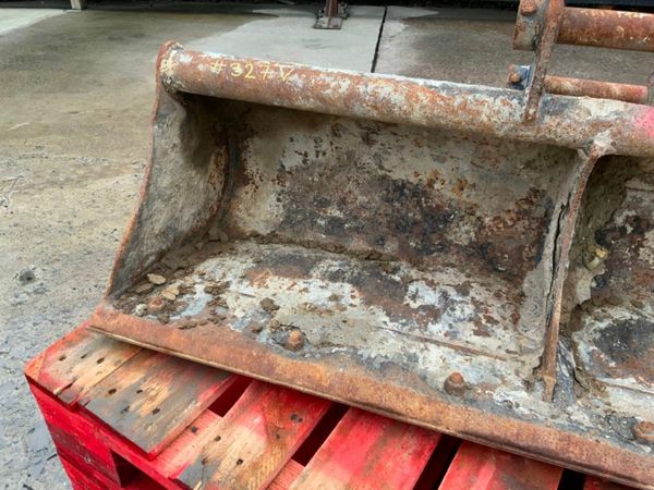 48" STRICKLAND GRADING BUCKET...40mm.....327v. 377226345