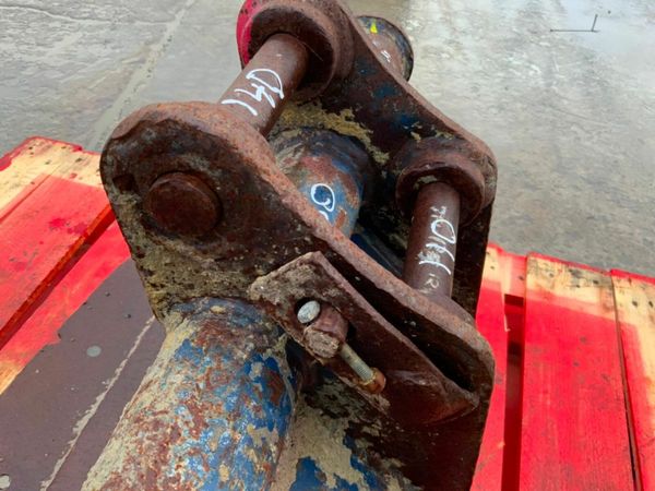 24" MINI DIGGER BUCKET.........30mm PINS......242f 377226361