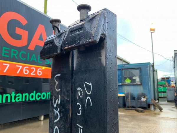 72" CLASS 3 FORKS....20" SLIDING CARRIAGE. 377226371