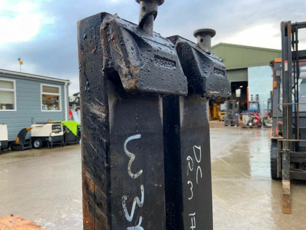 72" CLASS 3 FORKS....20" SLIDING CARRIAGE. 377226372