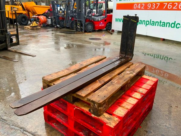 72" CLASS 3 FORKS....20" SLIDING CARRIAGE. 377226375