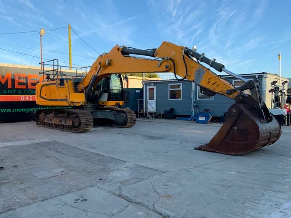 2017 LIEBHERR R939LC TRACK MACHINE...11433hrs. 377226444