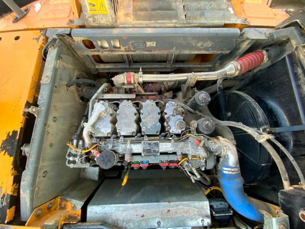 2017 LIEBHERR R939LC TRACK MACHINE...11433hrs. 377226453