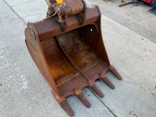 2017 LIEBHERR R939LC TRACK MACHINE...11433hrs. 377226459