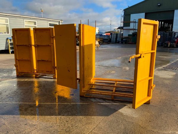IBC CONTAINER STORAGE STILLAGE man basket 377226402