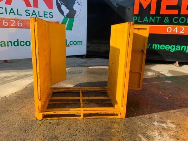 IBC CONTAINER STORAGE STILLAGE man basket 377226406